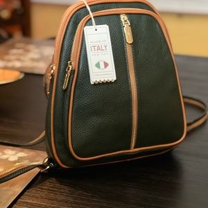 Valentina Pebbled Leather Convertible Backpack Sling Bag Hunter Green